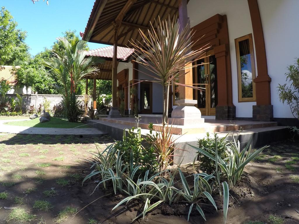 Biorock Homestay & Dive Center Pemuteran Extérieur photo