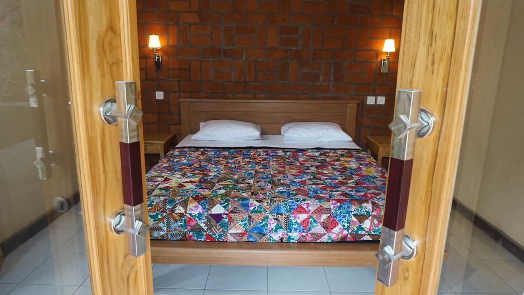 Biorock Homestay & Dive Center Pemuteran Extérieur photo